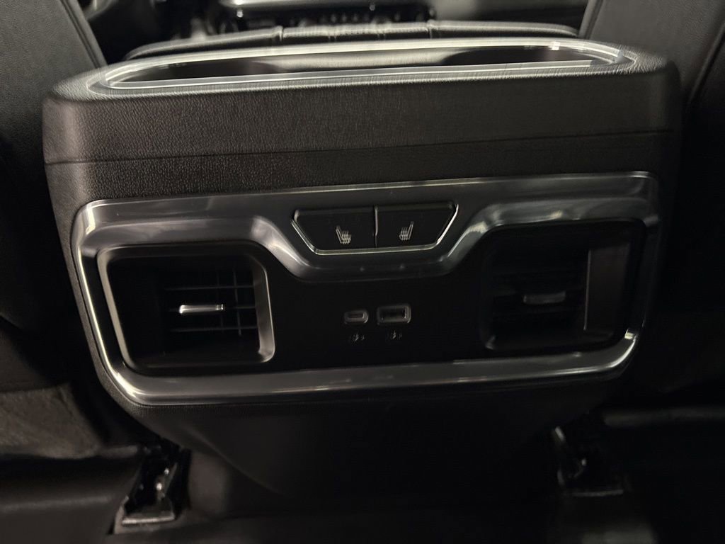 Used 2024 Chevrolet Silverado 3500 High Country w/ High Country Premium Package AWD/4WD image 38