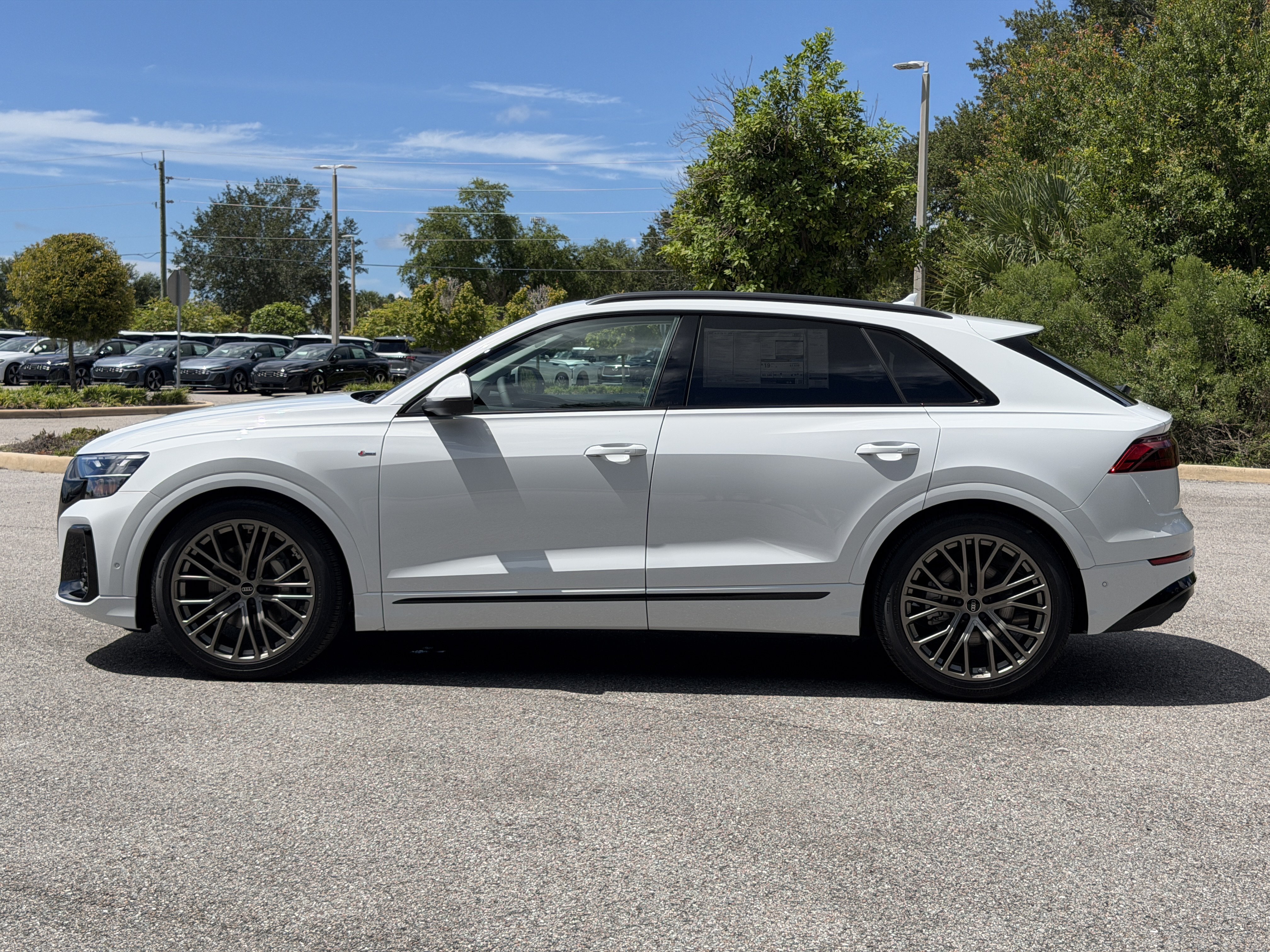 New 2027 Audi Q8 Prestige AWD/4WD image 4