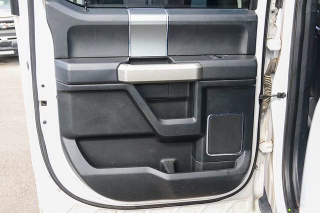 Used 2015 Ford F150 Lariat image 14