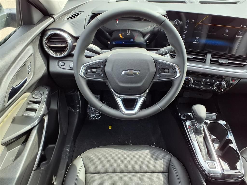 New 2026 Chevrolet Trax ACTIV w/ Driver Confidence Package FWD image 11