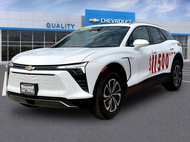 Used 2026 Chevrolet Blazer EV LT FWD image 2