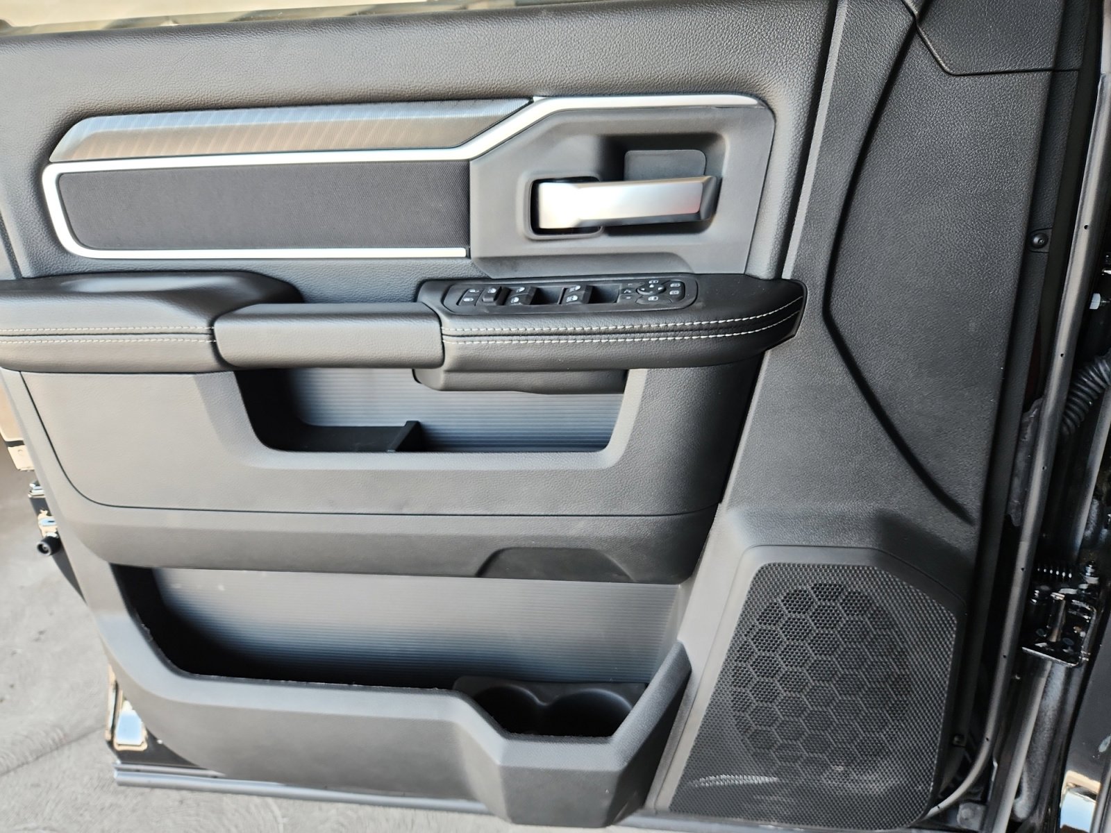 New 2025 RAM 2500 Big Horn image 13