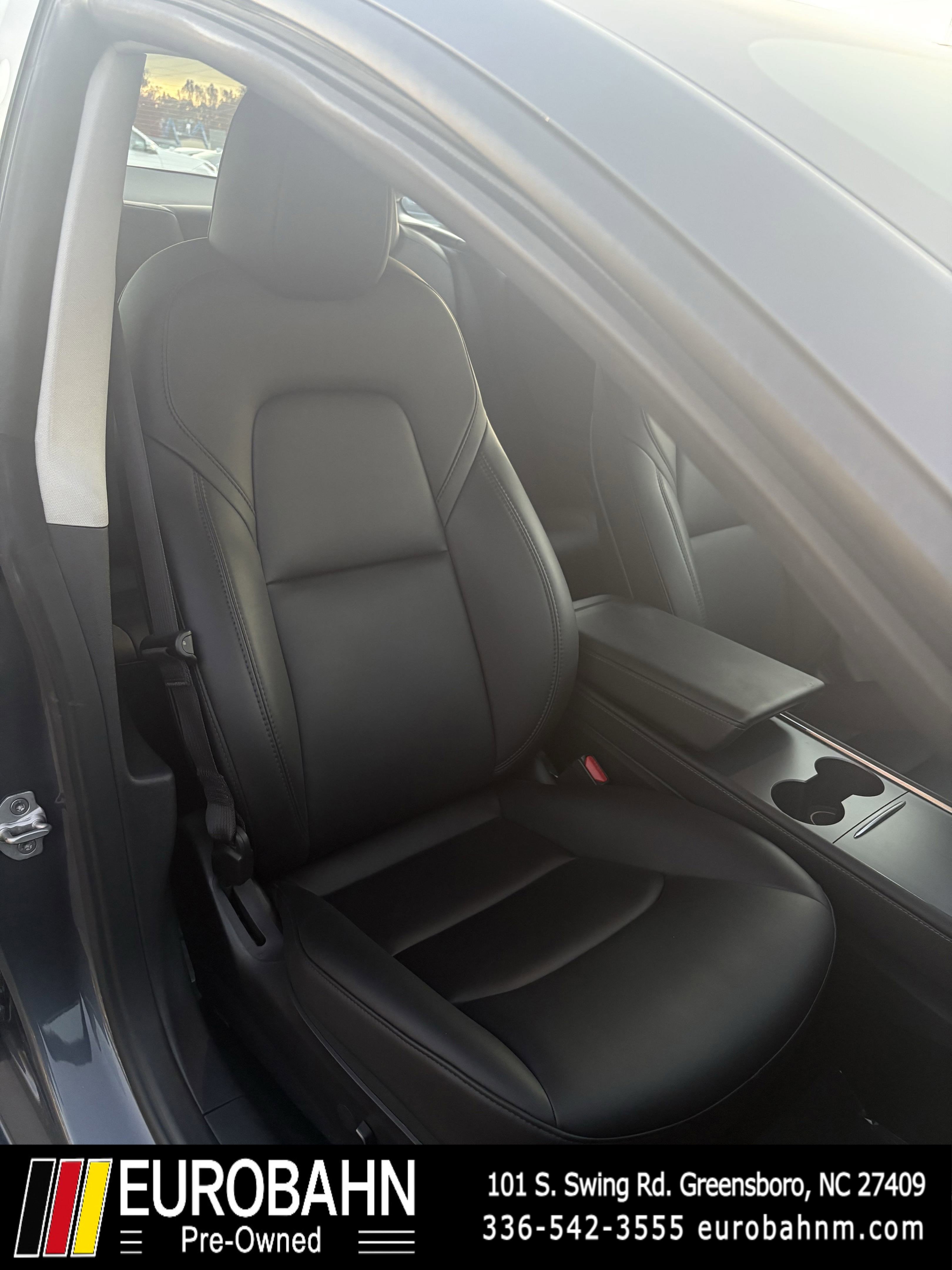 Used 2023 Tesla Model 3 Standard Range image 14