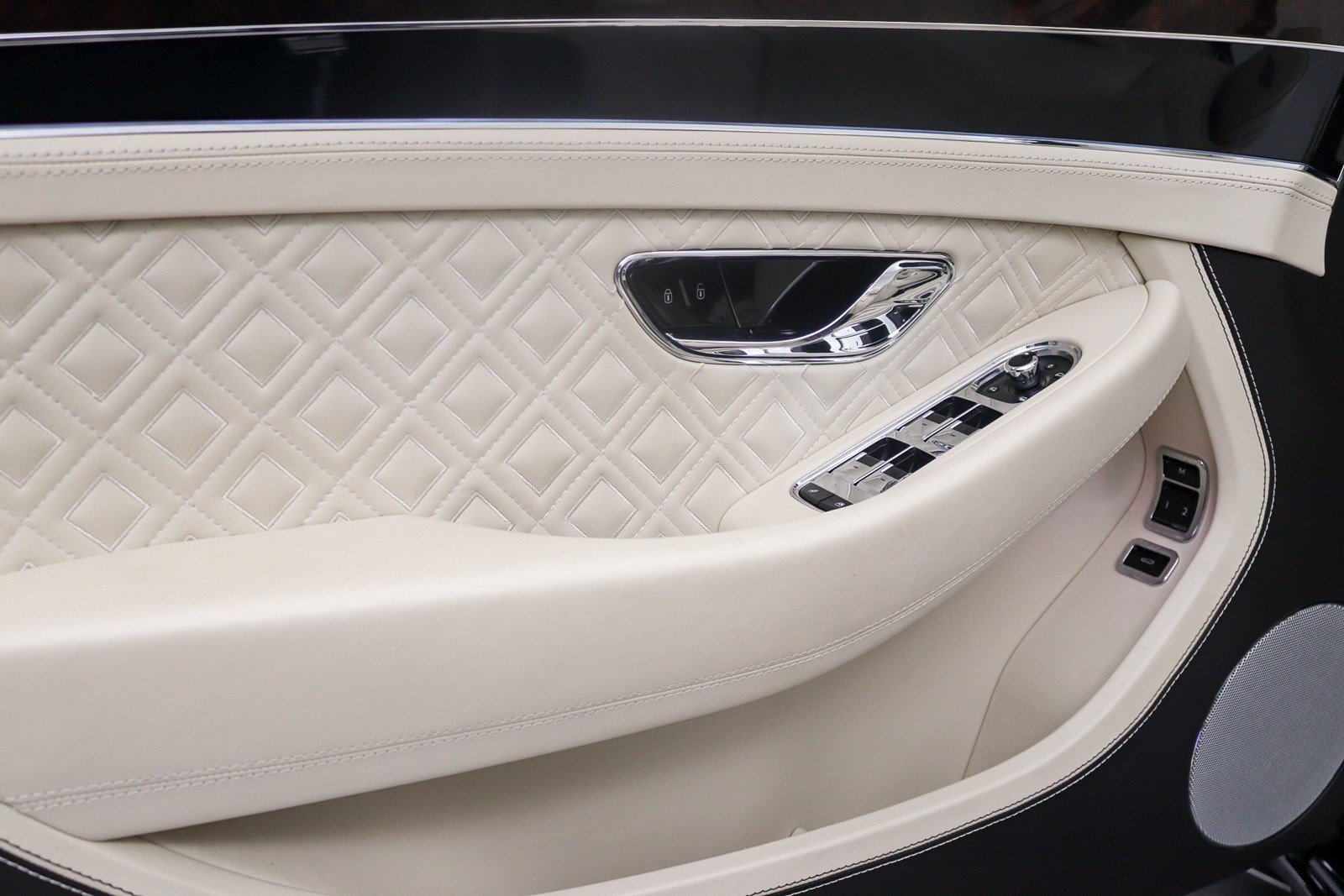 Used 2020 Bentley Continental GT V8 AWD/4WD image 26