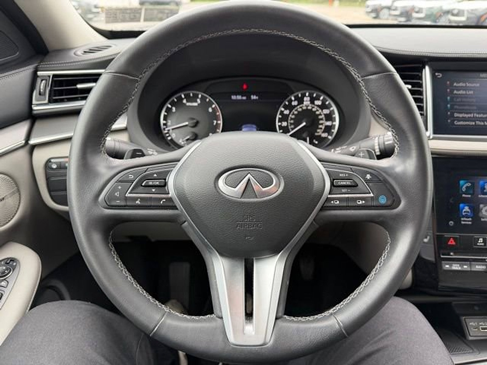 Used 2023 INFINITI QX50 Luxe AWD/4WD image 16