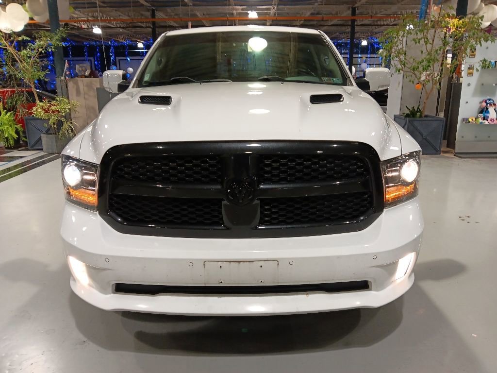 Used 2018 RAM 1500 Sport w/ Convenience Group AWD/4WD image 3
