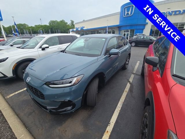 Used 2025 Honda HR-V EX-L image 3