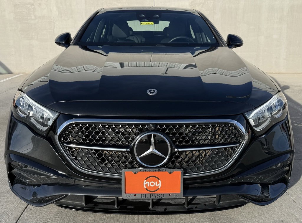 Used 2025 Mercedes-Benz E 450 4MATIC Sedan image 2