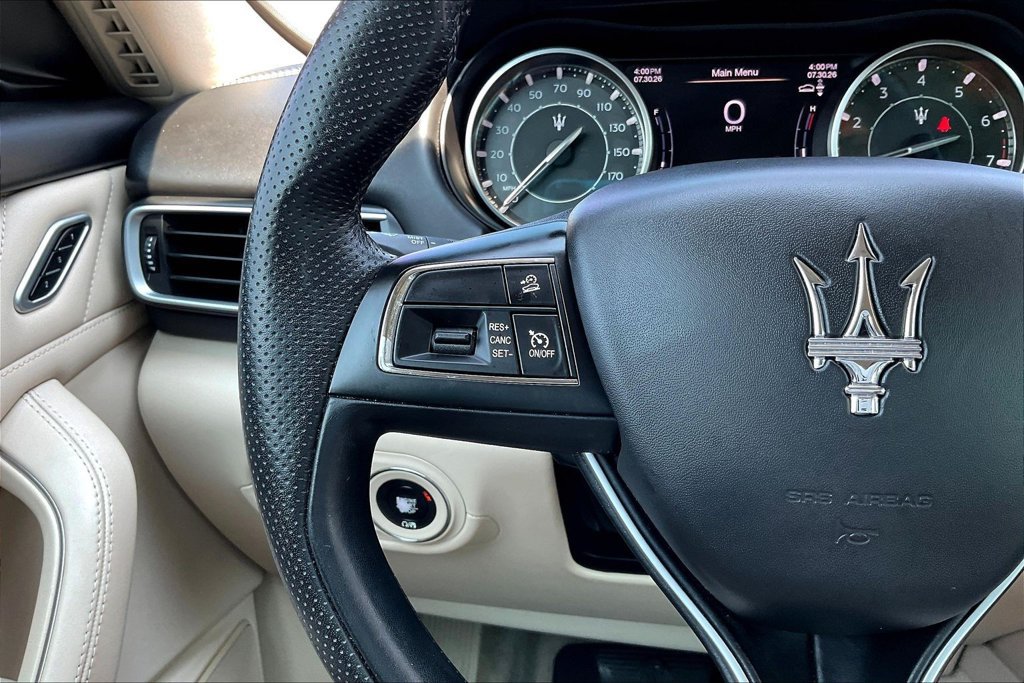 Used 2022 Maserati Levante Modena AWD/4WD image 11