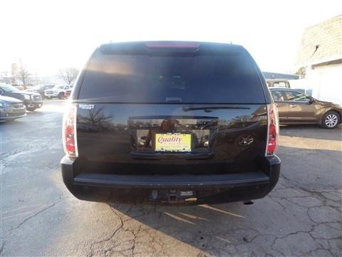 Used 2014 GMC Yukon XL Denali image 7