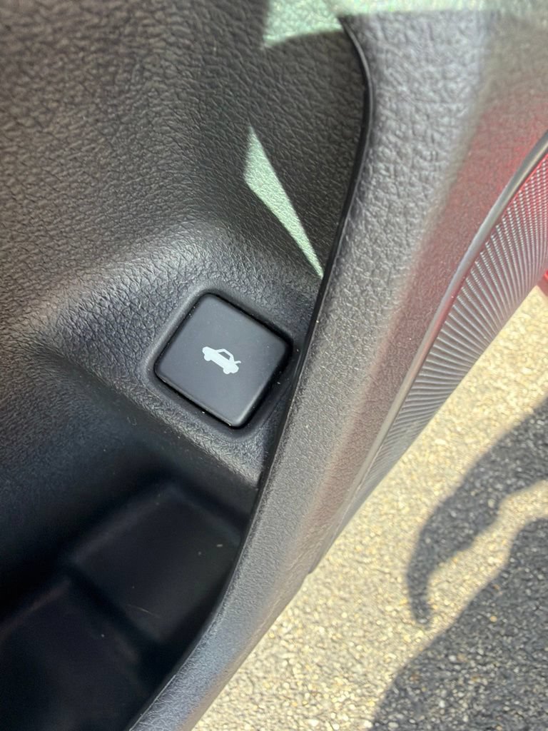 Certified 2022 Honda Insight EX image 12