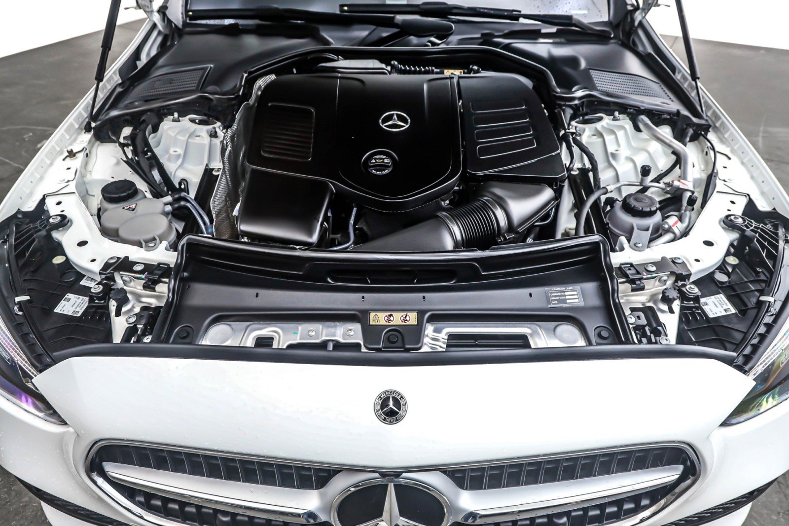 Used 2023 Mercedes-Benz C 300 Sedan image 10