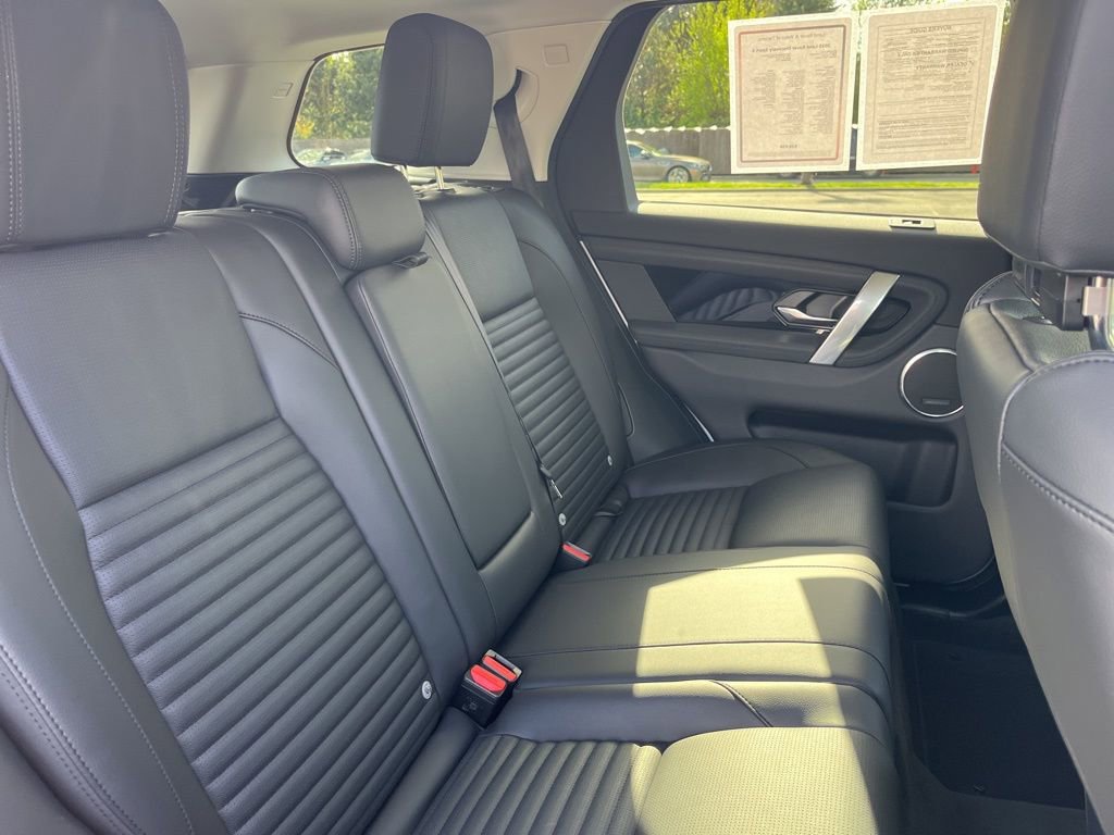 Certified 2025 Land Rover Discovery Sport S AWD/4WD image 18