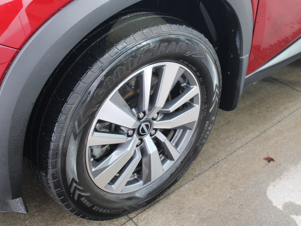 Used 2023 Nissan Pathfinder SL image 36