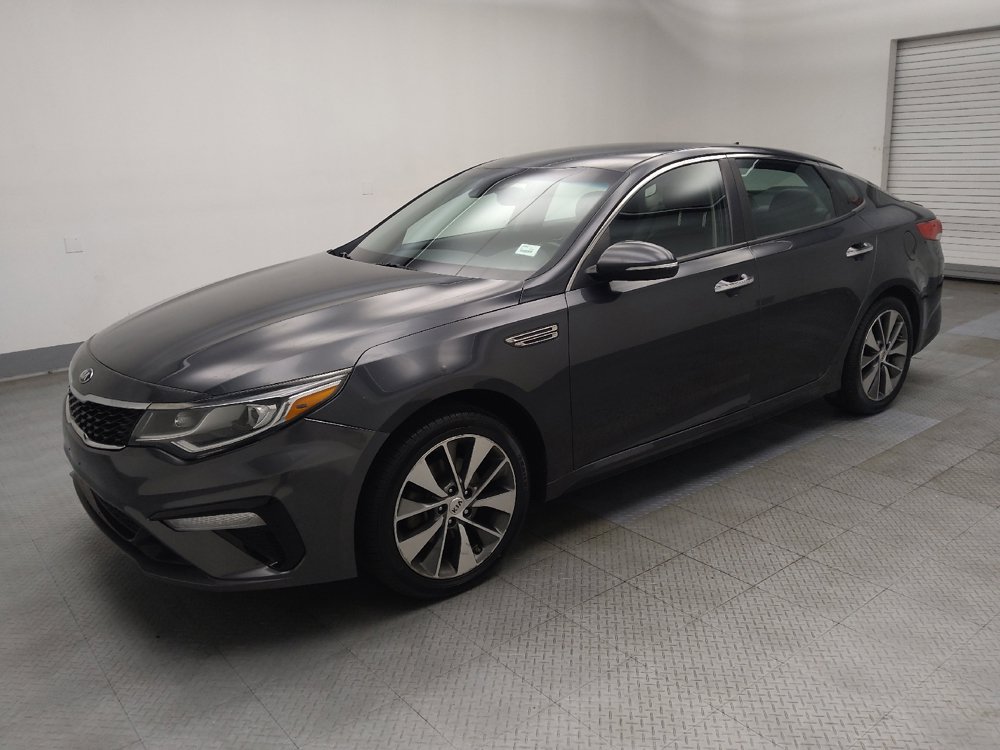 Used 2019 Kia Optima S FWD image 2