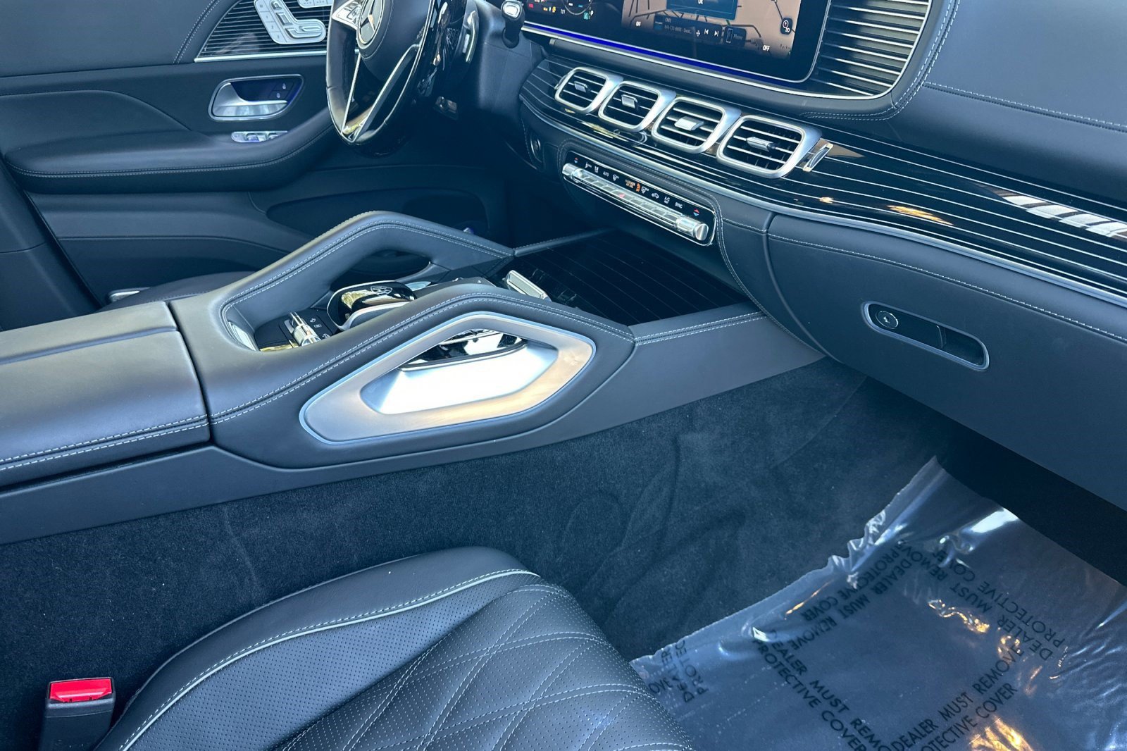Certified 2025 Mercedes-Benz Maybach GLS 600 4MATIC image 33