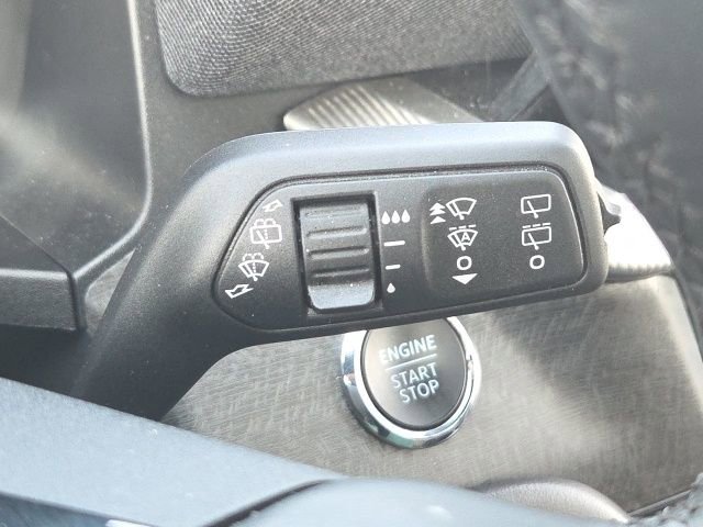 Used 2025 Ford Explorer Platinum w/ LUX Leather Package AWD/4WD image 42