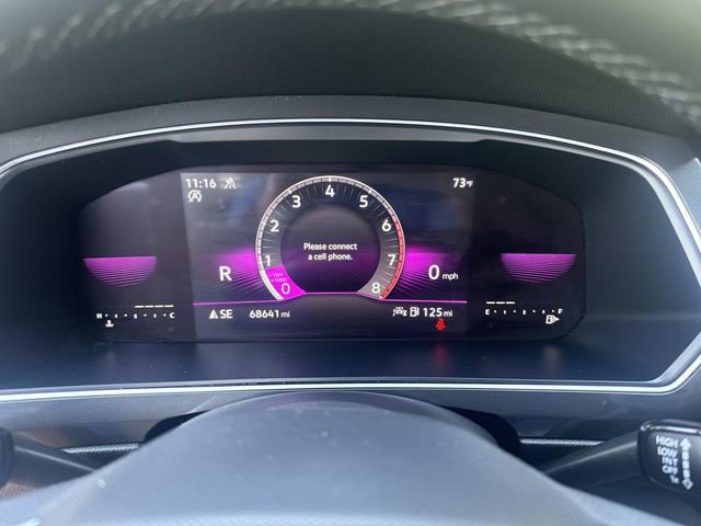 Used 2022 Volkswagen Tiguan SE R-Line image 36