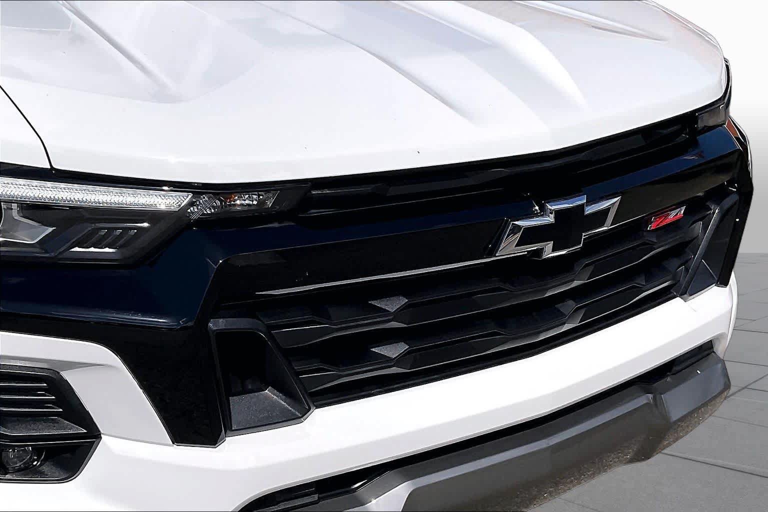 Used 2026 Chevrolet Colorado Z71 AWD/4WD image 29