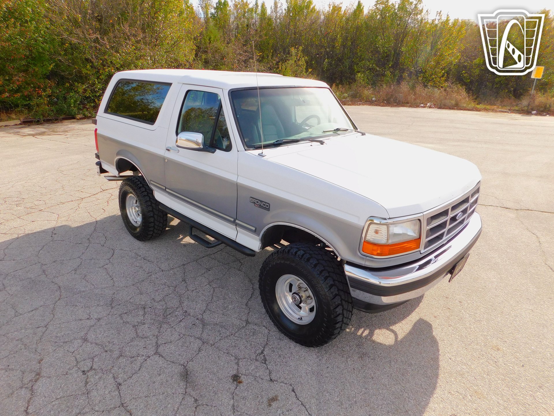 Used 1995 Ford Bronco XLT AWD/4WD image 35