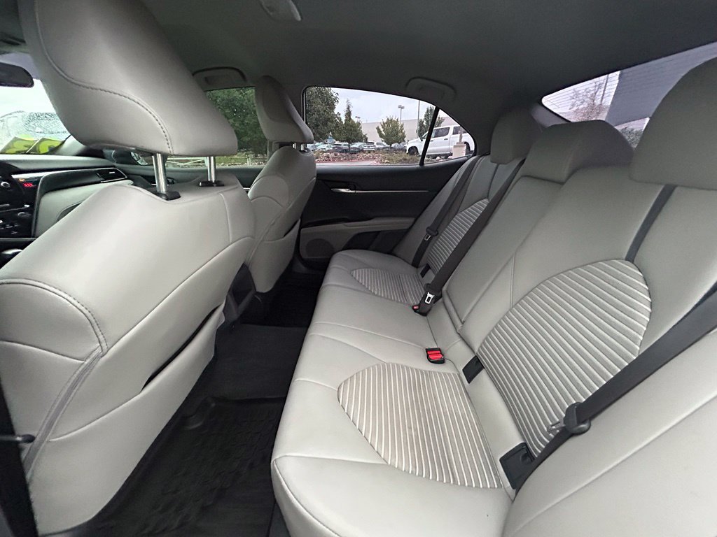 Used 2023 Toyota Camry SE AWD/4WD image 26