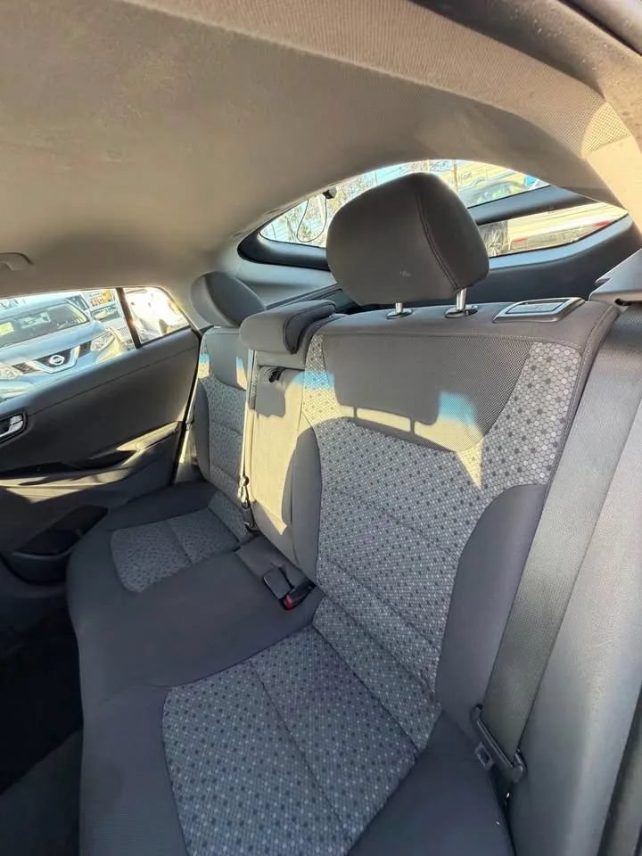 Used 2017 Hyundai Ioniq Electric FWD image 7