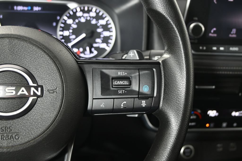 Used 2022 Nissan Rogue SV AWD/4WD image 36
