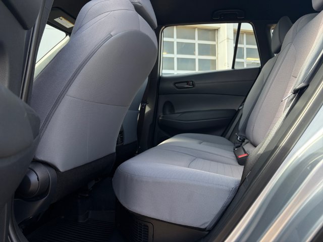 Used 2024 Toyota Corolla Cross AWD Hybrid image 17