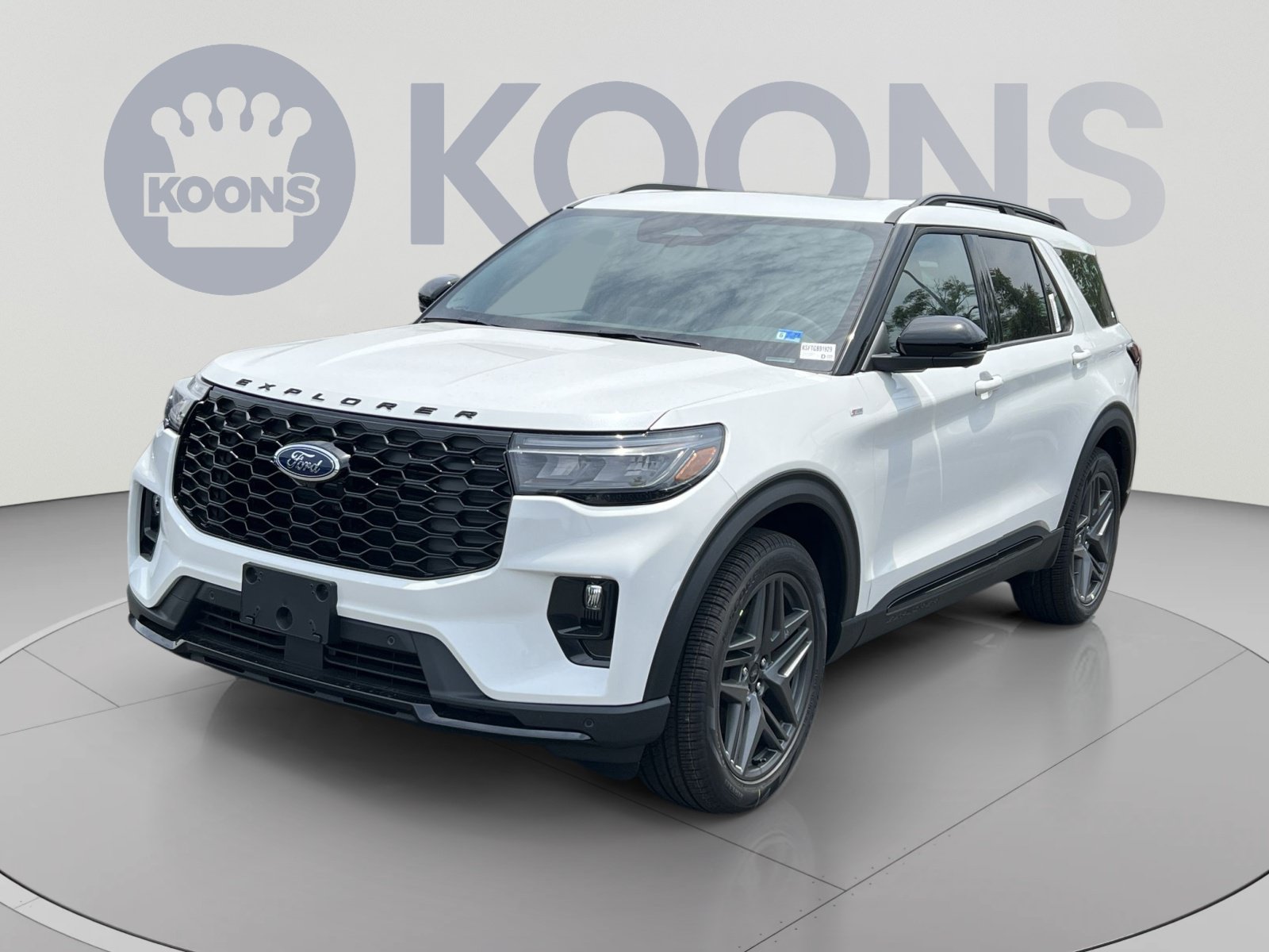 New 2026 Ford Explorer ST-Line w/ ST-Line Street Pack