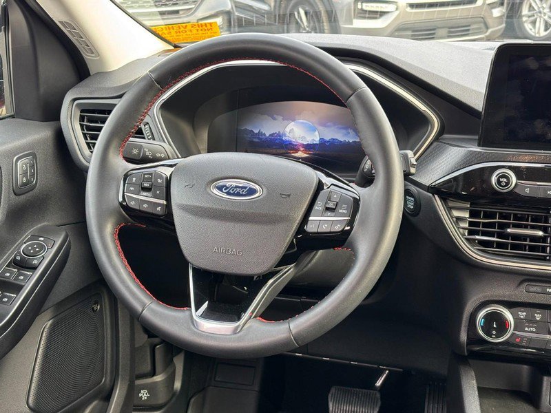 Used 2022 Ford Escape SEL w/ SEL Stealth AWD Package image 14