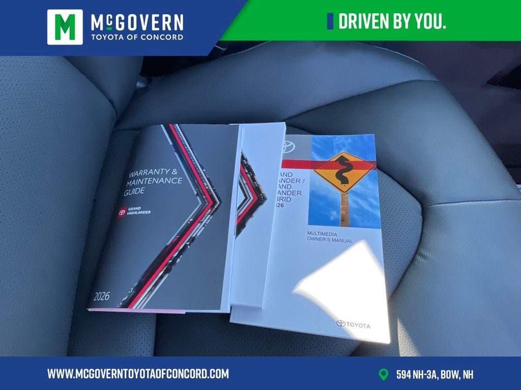 Used 2026 Toyota Grand Highlander AWD image 39