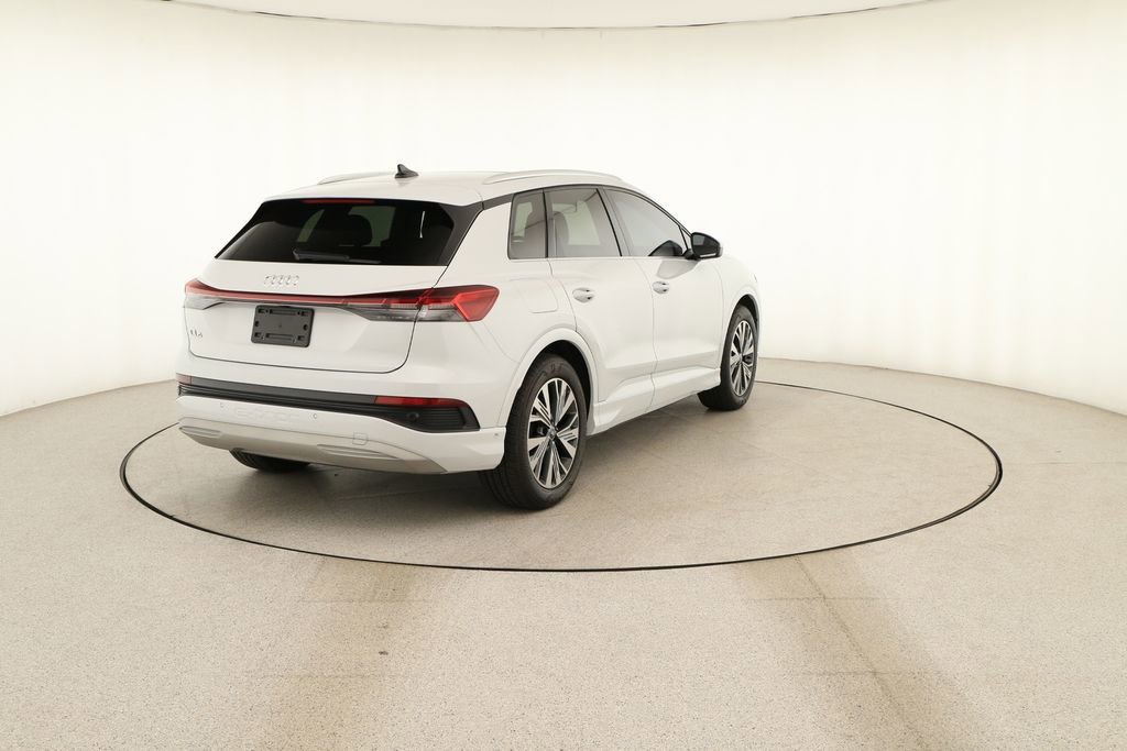 Used 2023 Audi Q4 e-tron Premium Plus w/ Premium Plus RWD image 4