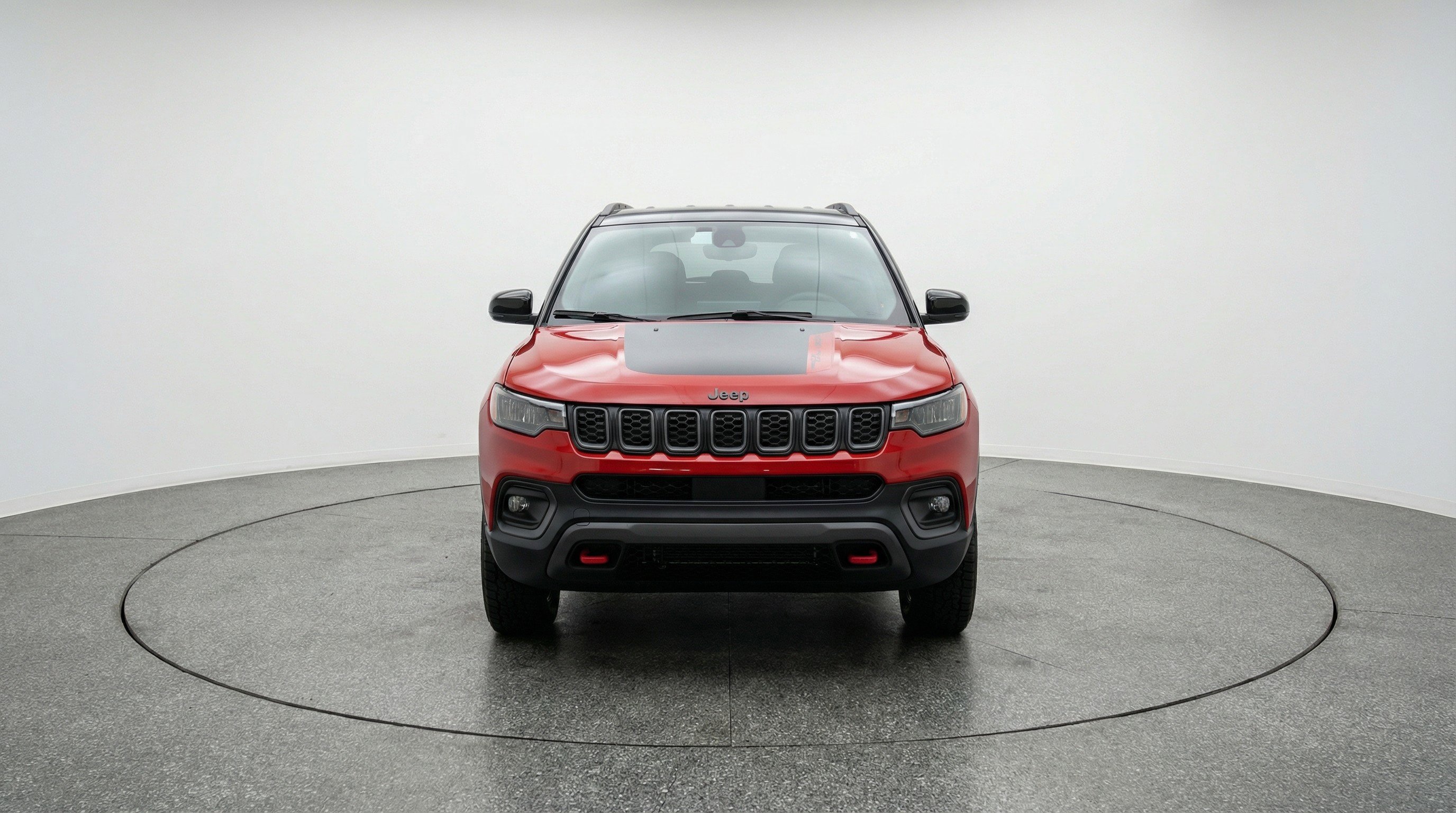 Used 2025 Jeep Compass Trailhawk AWD/4WD image 2