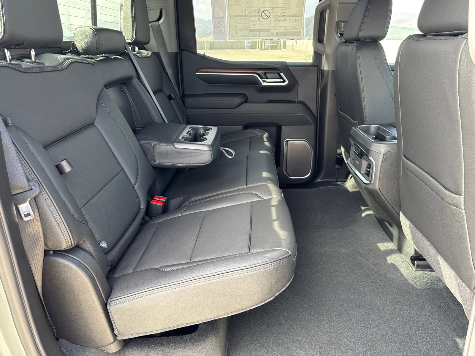 Used 2026 GMC Sierra 1500 Denali AWD/4WD image 18