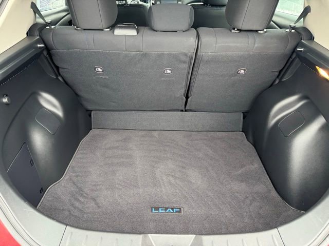Used 2024 Nissan Leaf SV Plus image 11