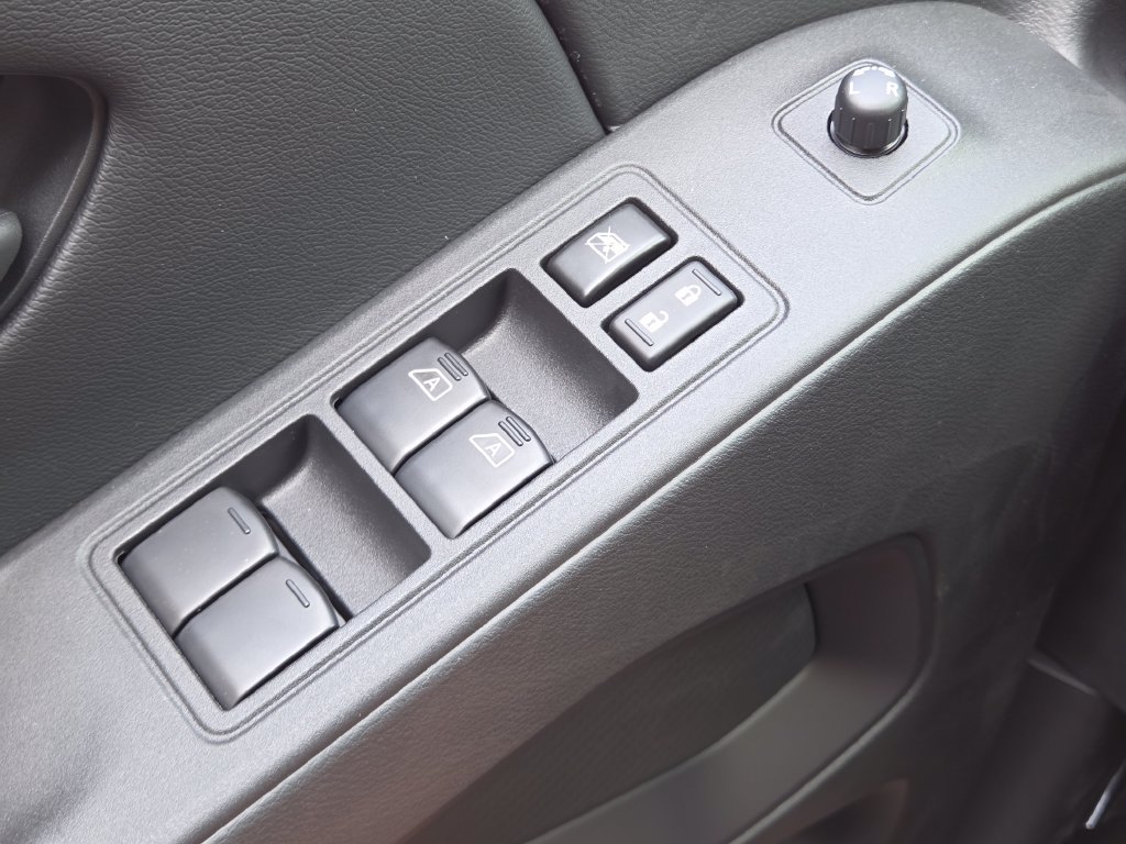 New 2026 Nissan Frontier SV w/ All-Weather Content Package AWD/4WD image 22