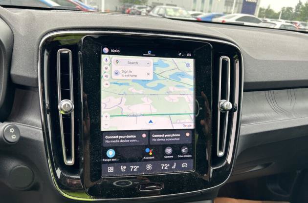 Used 2023 Volvo XC40 Recharge Ultimate w/ Protection Package Premier AWD/4WD image 10