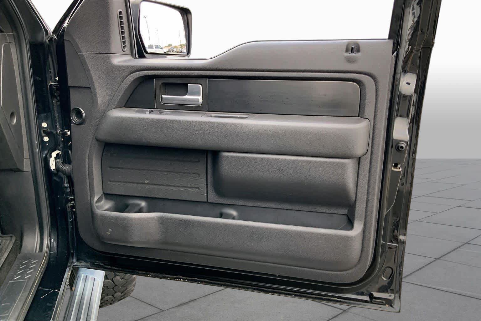 Used 2013 Ford F150 FX4 w/ FX Appearance Pkg AWD/4WD image 21