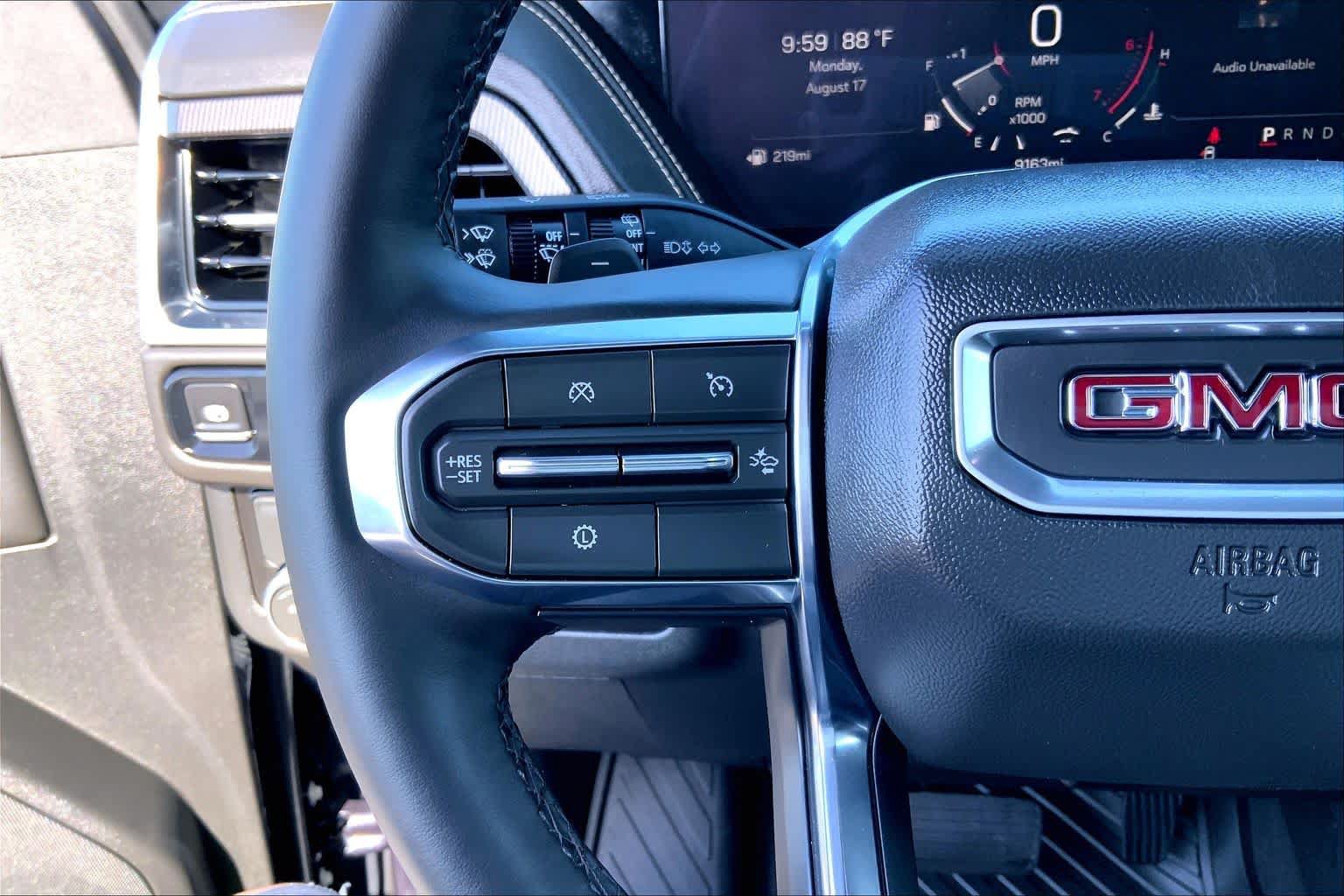 Certified 2026 GMC Yukon Elevation RWD image 38
