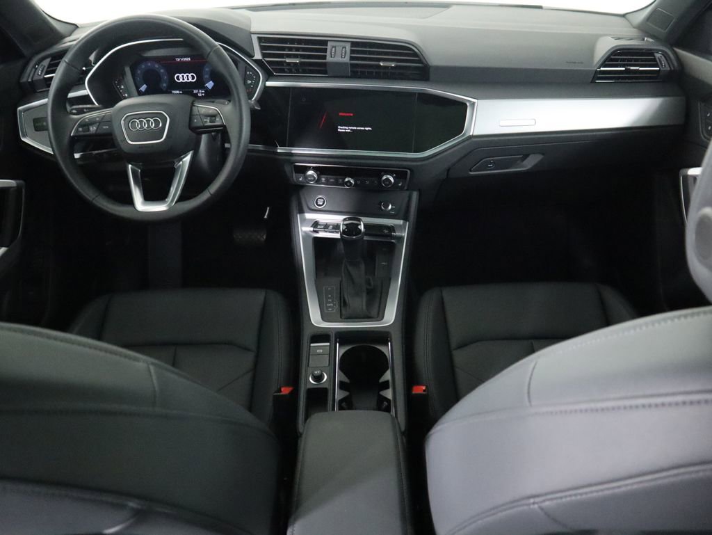 Certified 2025 Audi Q3 2.0T Premium w/ Convenience Package image 13