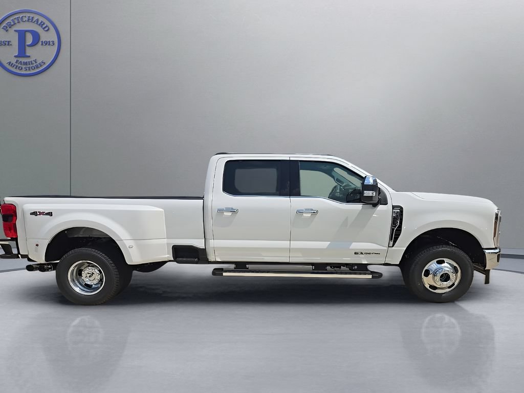 New 2026 Ford F350 Lariat w/ Lariat Premium Package AWD/4WD image 8