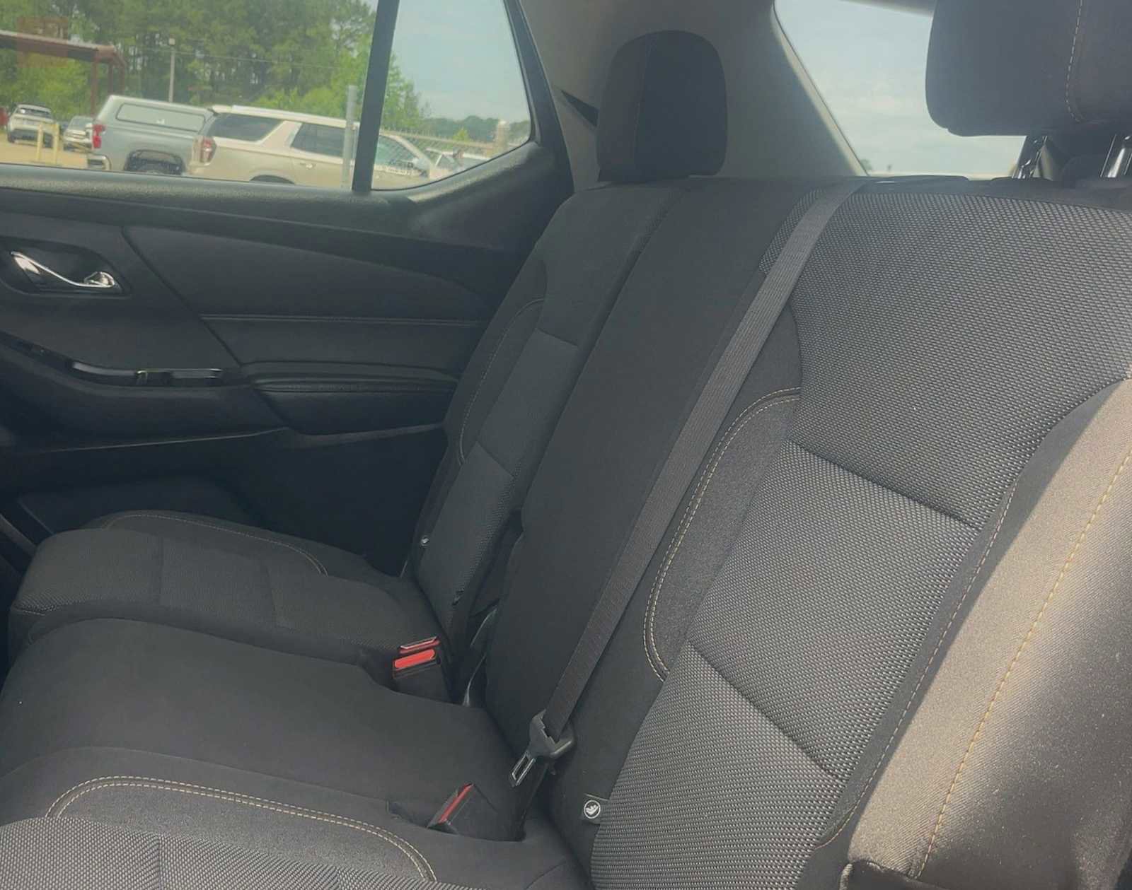 Used 2020 Chevrolet Traverse LS FWD image 32