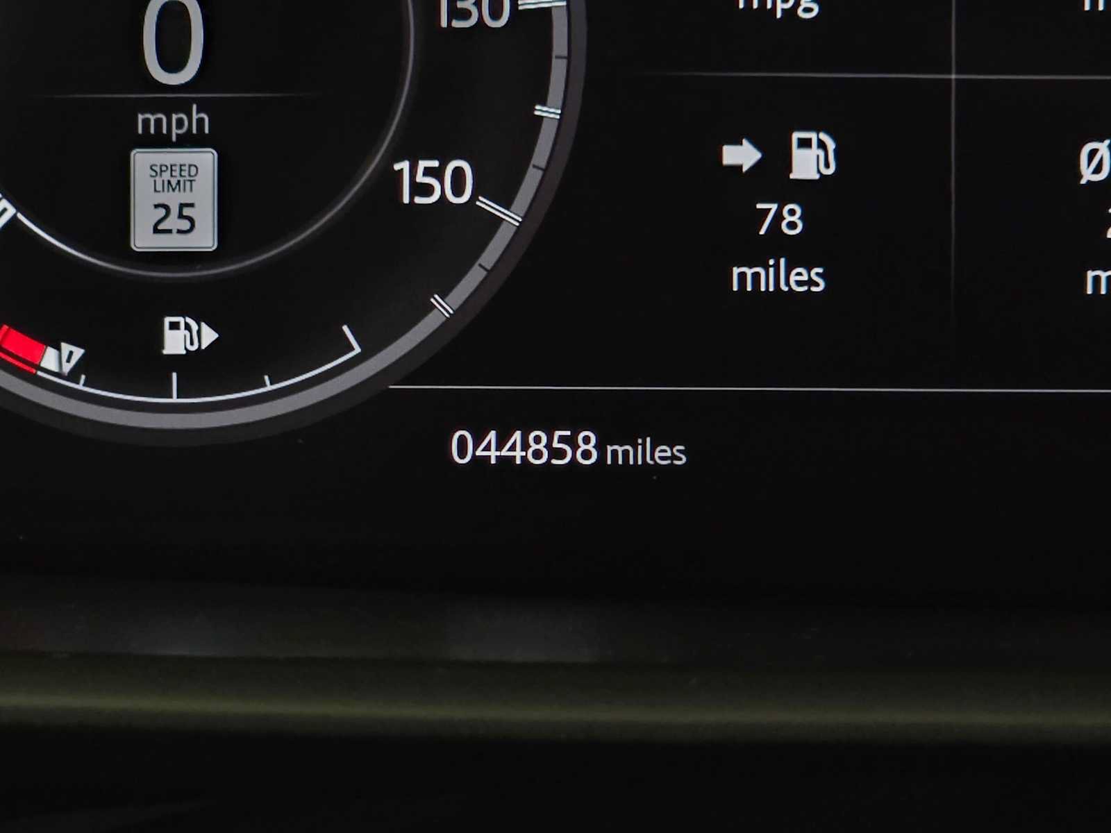 Used 2020 Land Rover Discovery HSE Luxury AWD/4WD image 26