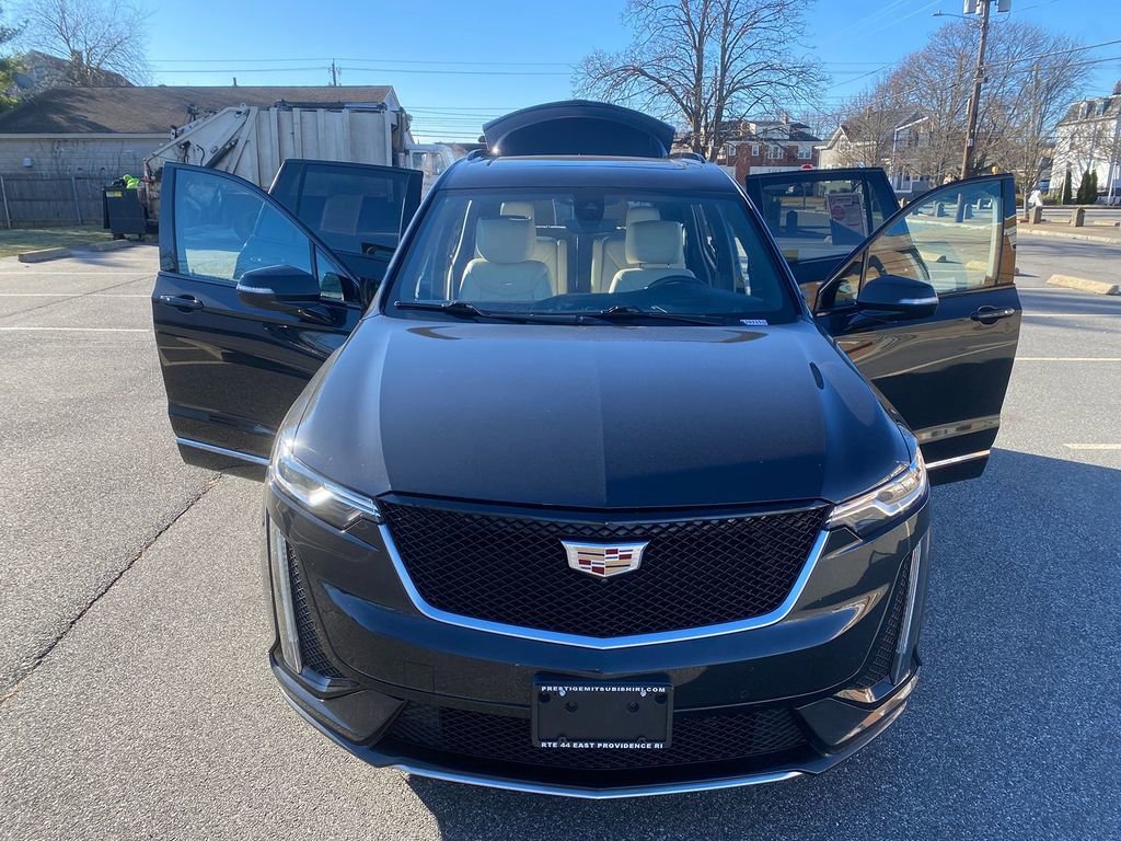 Used 2020 Cadillac XT6 Sport image 31