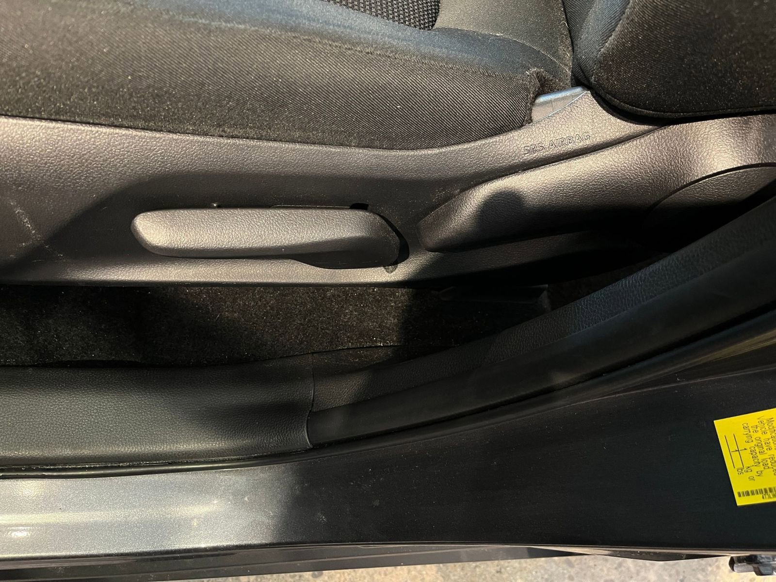 Used 2025 Toyota RAV4 LE image 22