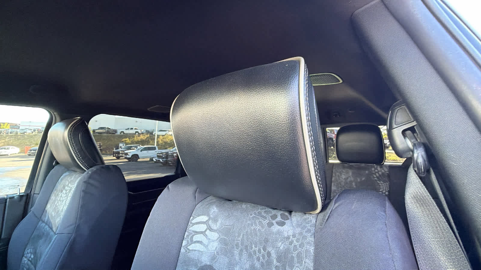 Used 2019 RAM 2500 Laramie w/ Night Edition image 11