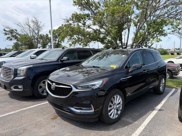 Used 2018 Buick Enclave Premium w/ Experience Buick Package AWD/4WD image 3