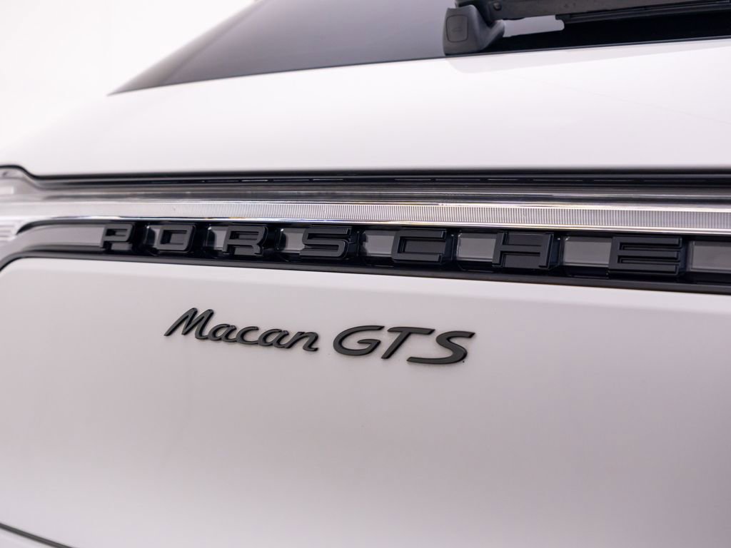 Used 2023 Porsche Macan GTS AWD/4WD image 37