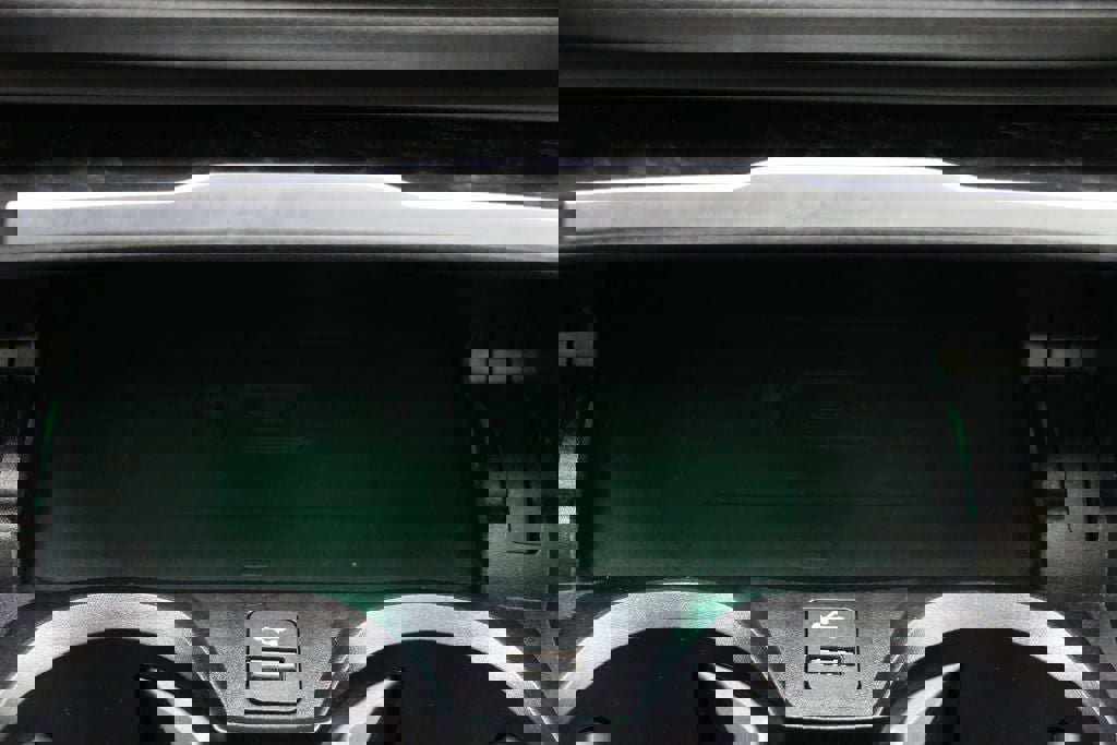 Used 2024 BMW 330i xDrive Sedan w/ Convenience Package image 26