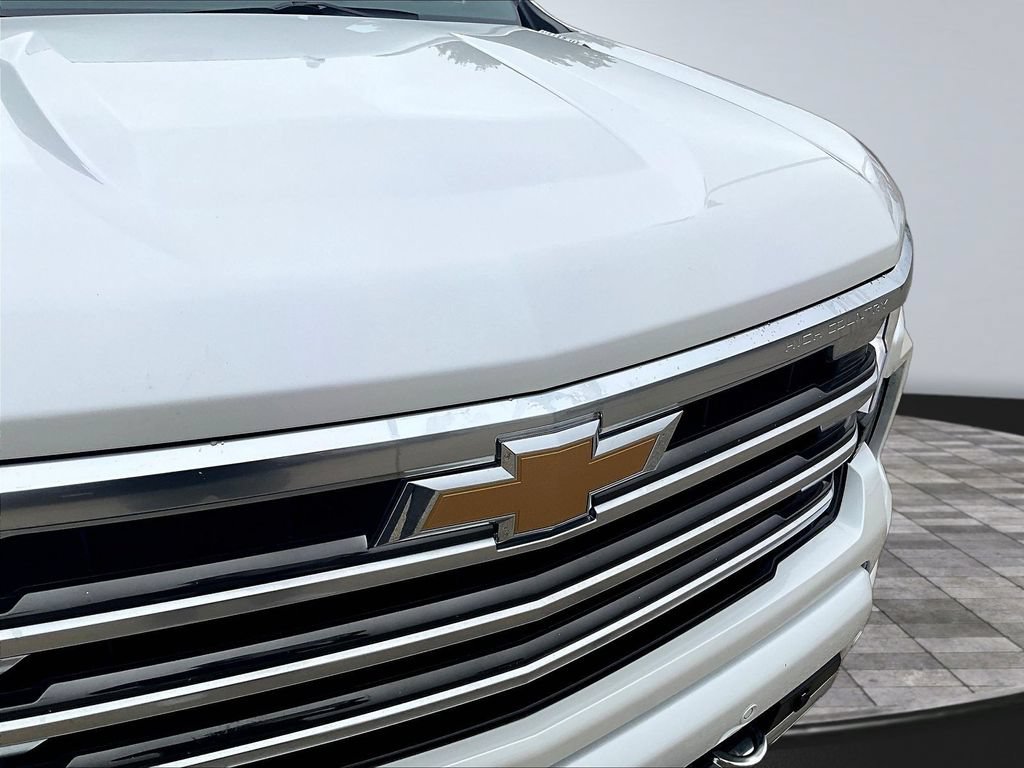 Used 2024 Chevrolet Silverado 1500 High Country w/ High Country Premium Package AWD/4WD image 36